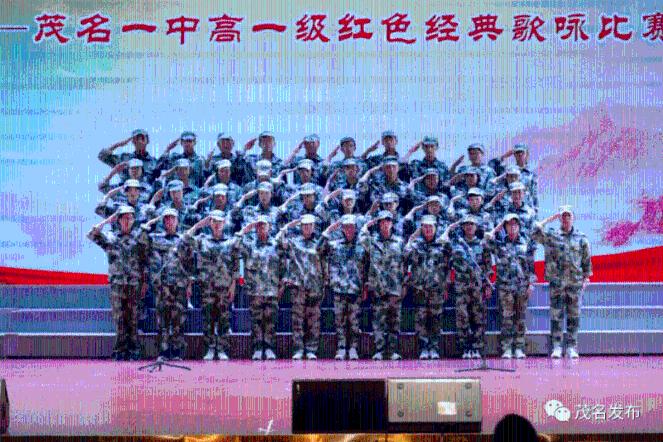 内维尔谈贝拉达：当你去想他要做的事时，你会发现这是艰巨的工作